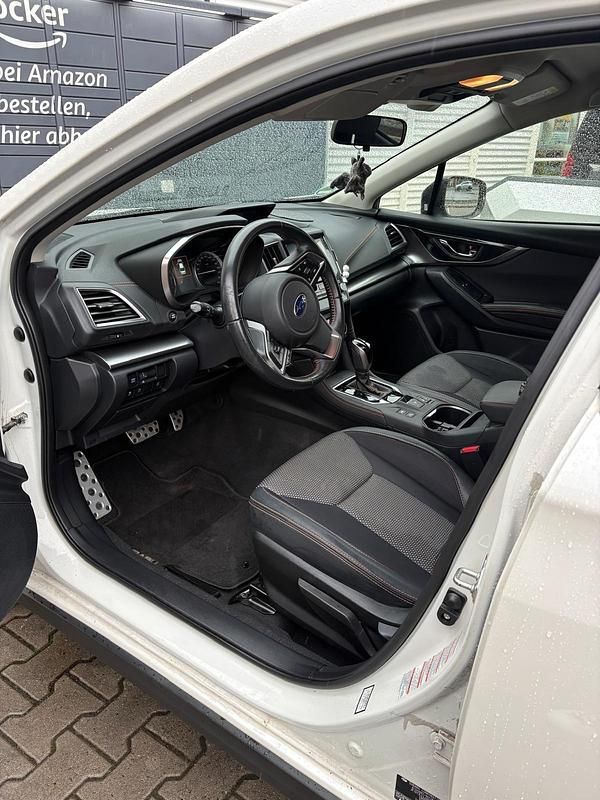Gebraucht Subaru XV 117 PS (86 kW) 2017 Weiß SUV