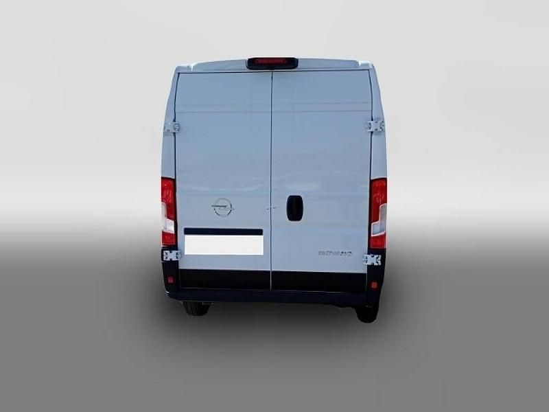 Gebraucht Opel Movano 140 PS (102 kW) 2024 Weiß Van