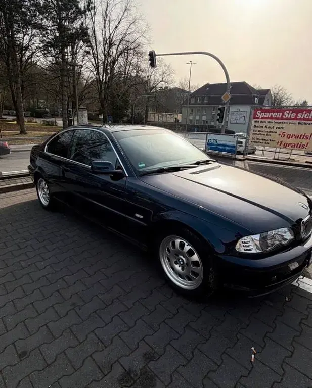 Gebraucht BMW 320 Performance 170 PS (125 kW) 2001 Blau Coupé