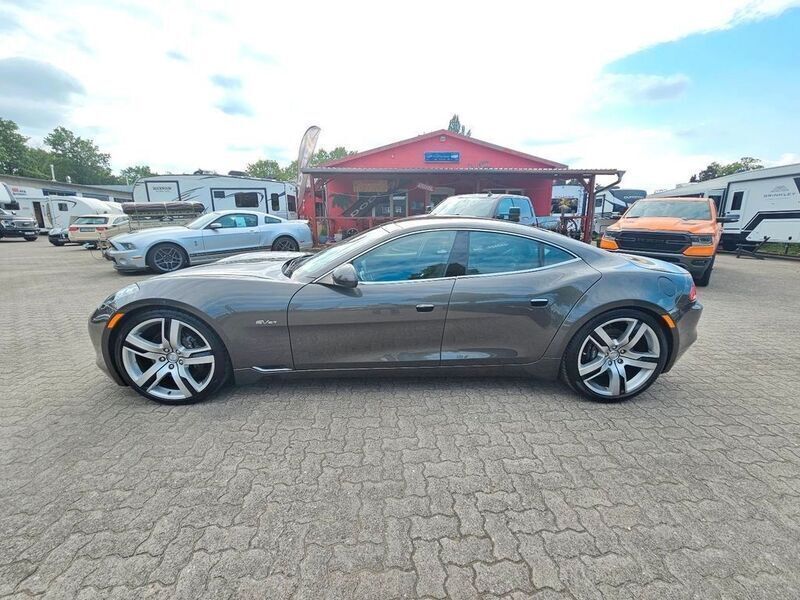 Grau Gebraucht 2012 Fisker Karma Limousine | 62.950 € - Bild 1/4