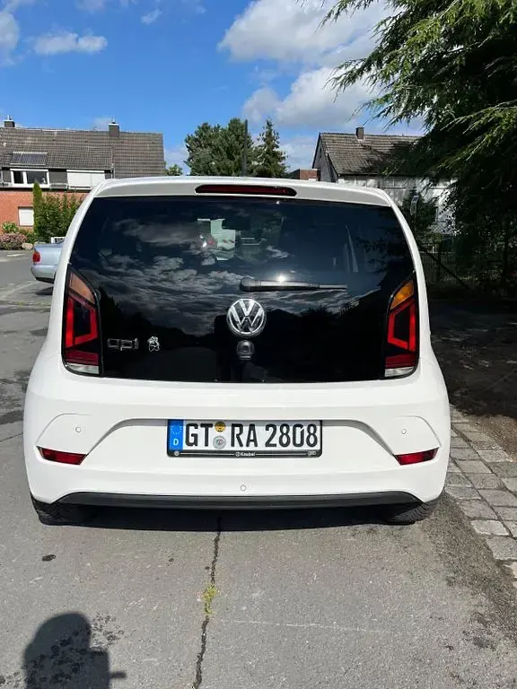 Gebraucht VW up! IQ Drive 60 PS (44 kW) 2020 Weiß Kleinwagen