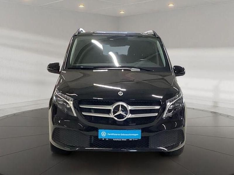 Gebraucht Mercedes V300 237 PS (174 kW) 2022 Schwarz Van / Kleinbus