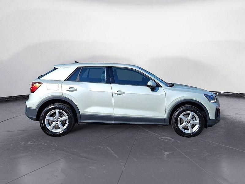 Gebraucht Audi Q2 Advanced 150 PS (110 kW) 2025 Silber SUV