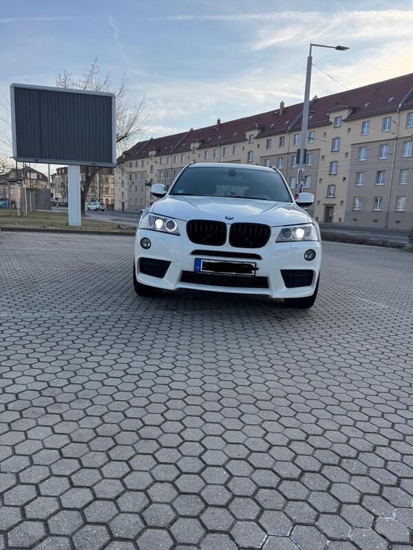 Weiß Gebraucht 2012 BMW X3 SUV | 12.000 € (Fairer Preis) - Bild 1/4