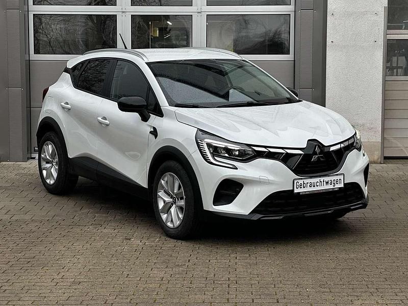 Gebraucht Mitsubishi ASX Plus 91 PS (66 kW) 2023 Himalayaweiss (m) SUV