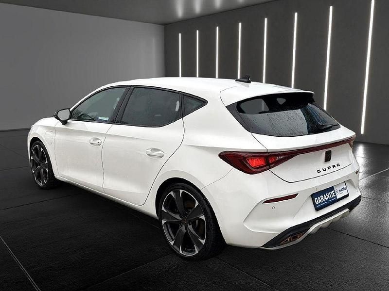 Gebraucht Cupra Leon VZ 245 PS (180 kW) 2022 "candy" weiss Limousine