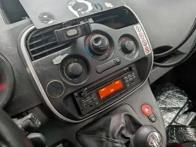 Gebraucht Renault Kangoo 2021 Weiss Van / Kleinbus