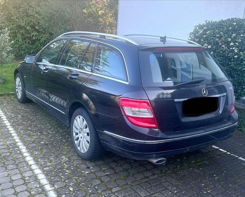 Gebraucht Mercedes C220 Avantgarde 170 PS (125 kW) 2011 Schwarz Kombi