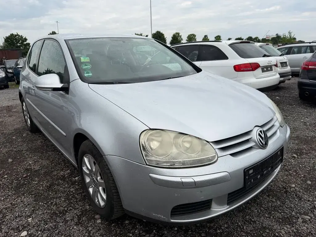 Gebraucht VW Golf V Comfortline 102 PS (75 kW) 2005 Silber Kleinwagen