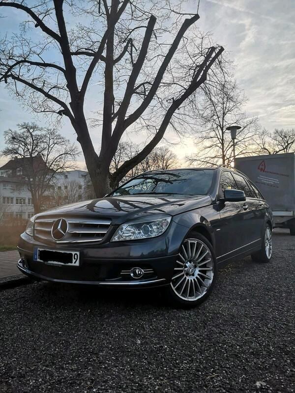 Grau Gebraucht 2008 Mercedes C280 Kombi | 6.990 € (Etwas zu teuer) - Bild 1/4