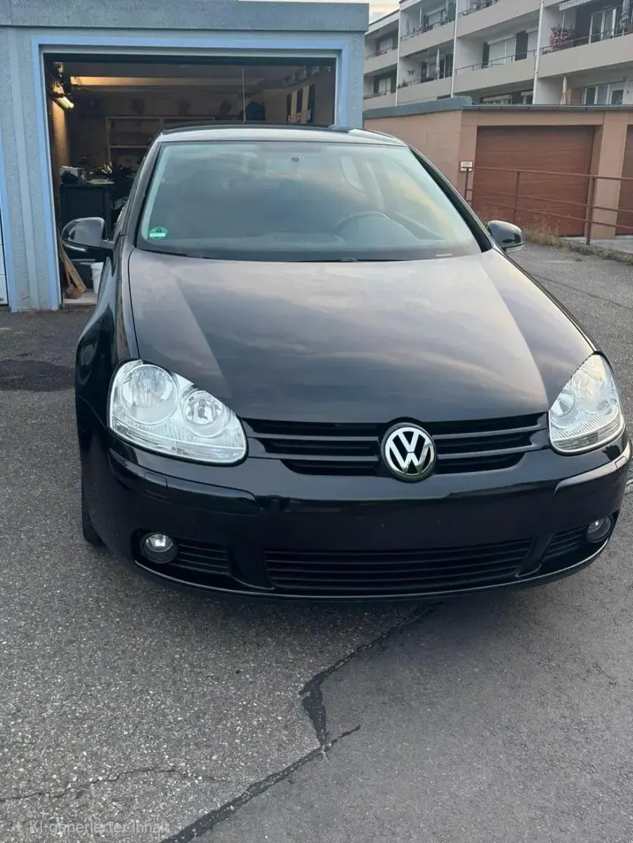 Gebraucht VW Golf V 80 PS (58 kW) 2007 Schwarz Kleinwagen