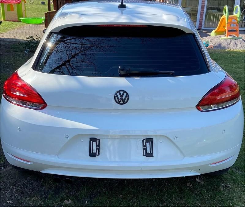 Gebraucht VW Scirocco 160 PS (117 kW) 2009 Weiß Coupé