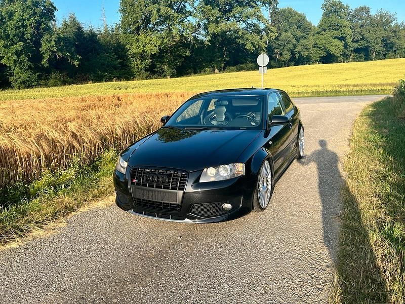 Schwarz Gebraucht 2006 Audi S3 Kleinwagen | 12.499 € (Fairer Preis) - Bild 1/4