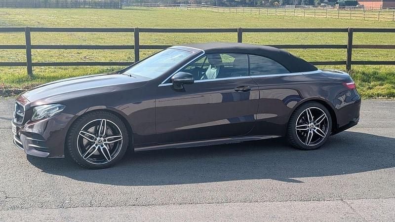 Gebraucht Mercedes E300 245 PS (180 kW) 2019 Rot Cabrio