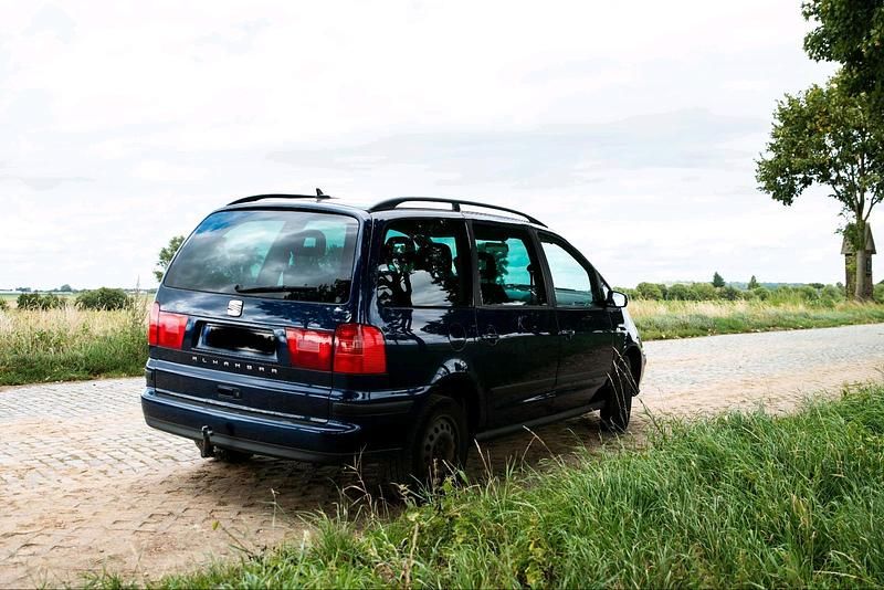 Gebraucht Seat Alhambra 140 PS (102 kW) 2007 Blau Van / Kleinbus