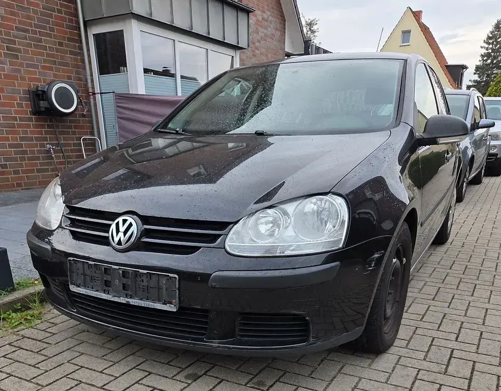Gebraucht VW Golf V Trendline 105 PS (77 kW) 2007 Schwarz Limousine