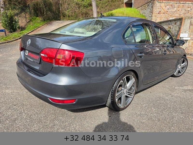 Usata VW Jetta 122 CV (89 kW) 2012 Grigio Berlina