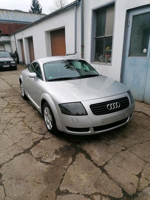 Gebraucht Audi TT 180 PS (132 kW) 2000 Silber Coupé