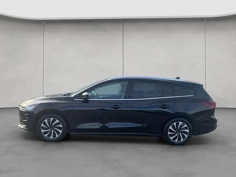 Używany Ford Focus Titanium 125 KM (91 kW) 2022 Czarny Kombi