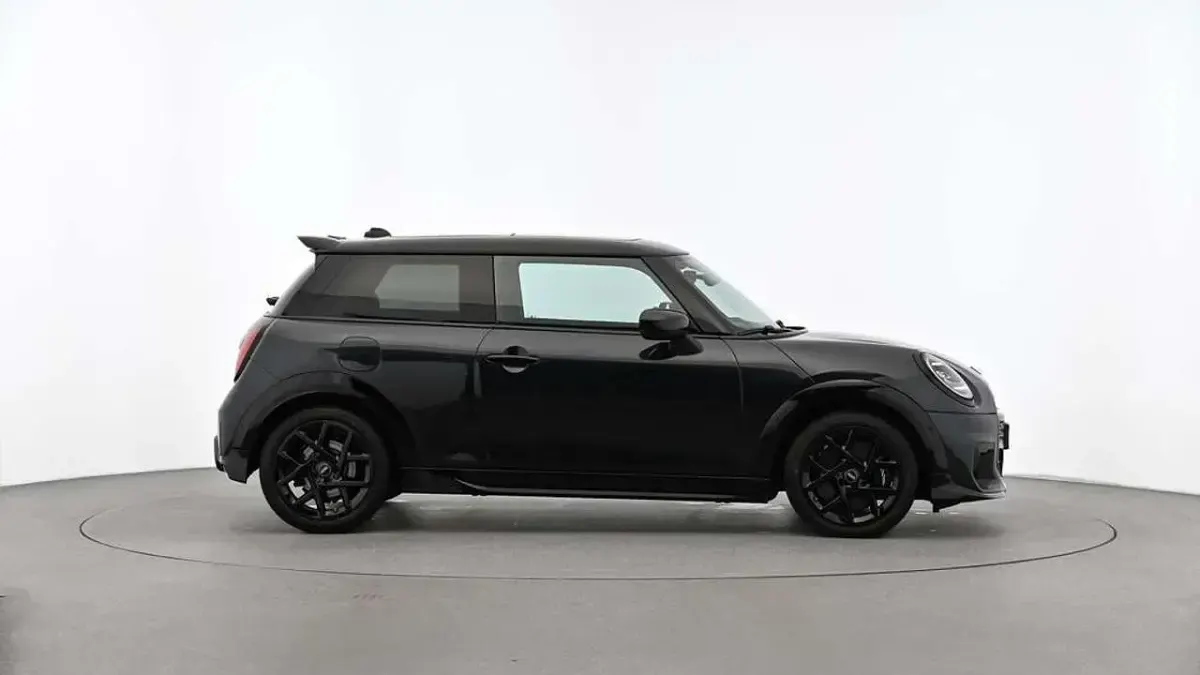 Gebraucht Mini John Cooper Works 204 PS (150 kW) 2025 Grau Kleinwagen