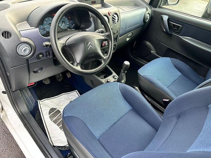 Gebraucht Citroën Berlingo 75 PS (55 kW) 2004 Weiß Van / Kleinbus