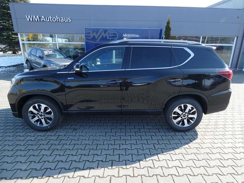 Neu KGM Rexton 203 PS (149 kW) 2025 Space black SUV