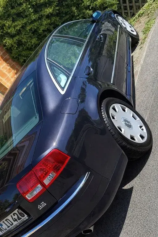 Gebraucht Audi A8 334 PS (245 kW) 2003 Grau Limousine