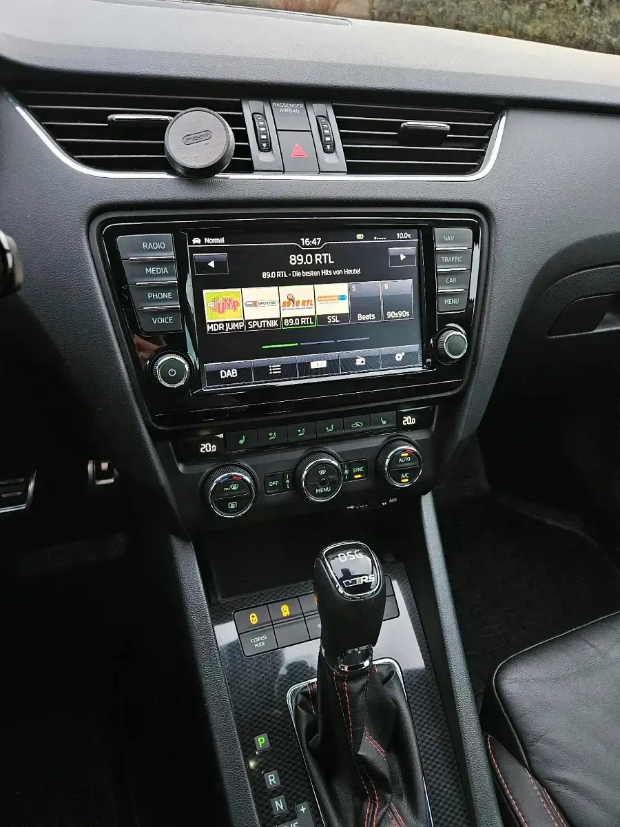 Gebraucht Skoda Octavia RS 184 PS (135 kW) 2016 Weiß Kombi