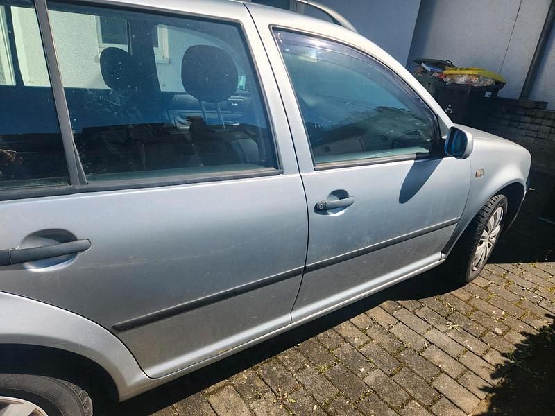 Gebraucht VW Golf III 105 PS (77 kW) 1991 Silber Kleinwagen