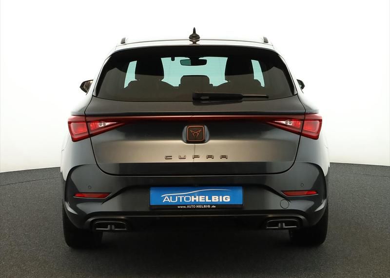 Gebraucht Cupra Leon 150 PS (110 kW) 2024 Magnetic tech grey metallic SUV