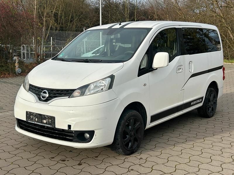 Weiß Gebraucht 2016 Nissan Evalia Van / Kleinbus | 8.200 € (Superpreis) - Bild 1/4