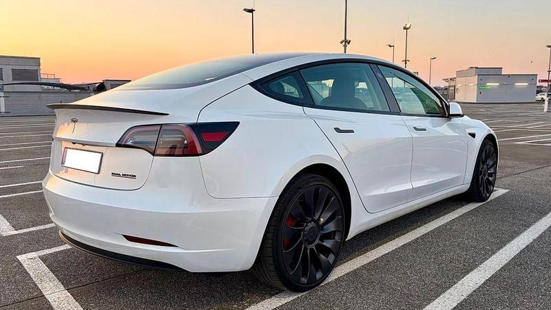 Gebraucht Tesla Model 3 Performance 377 kW (513 PS) 2022 Weiß Limousine