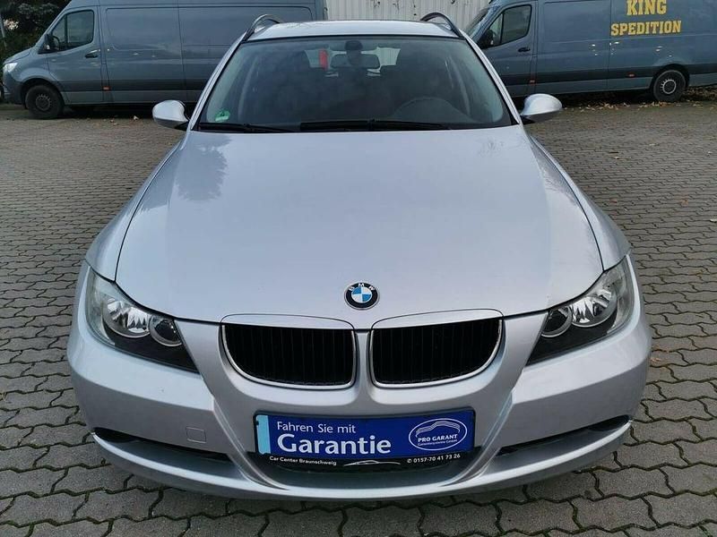 Gebraucht BMW 320 Advantage 163 PS (119 kW) 2006 Silber Kombi