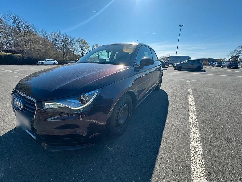 Gebraucht Audi A1 Sport 122 PS (89 kW) 2011 Andere farben Kleinwagen