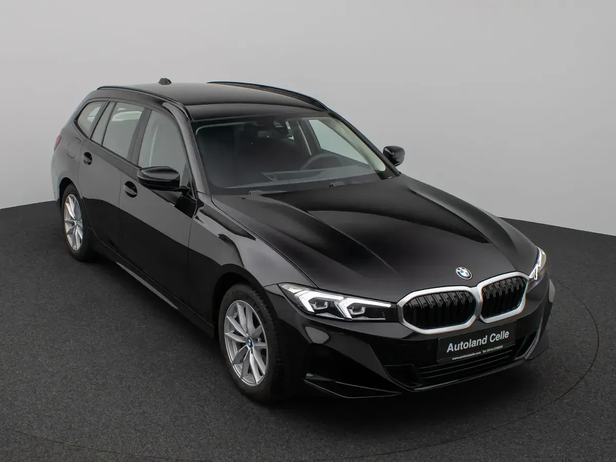 Brugt BMW 318 Shadowline 156 HK (114 kW) 2025 Sort Sedan