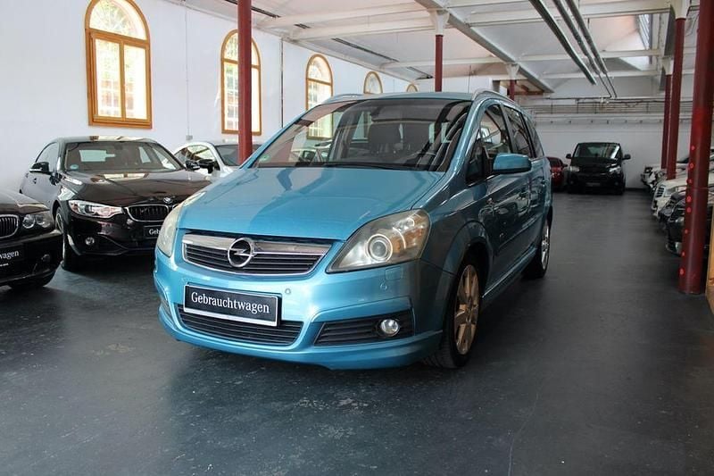 Blau Gebraucht 2006 Opel Zafira OPC Van / Kleinbus | 3.990 € (Fairer Preis) - Bild 1/4