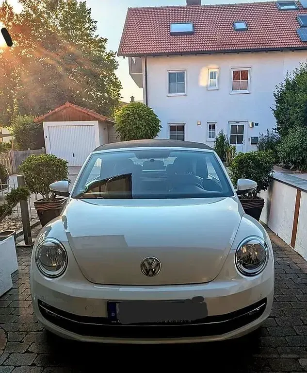 Gebraucht VW Beetle Allstar 105 PS (77 kW) 2016 Weiß Kleinwagen