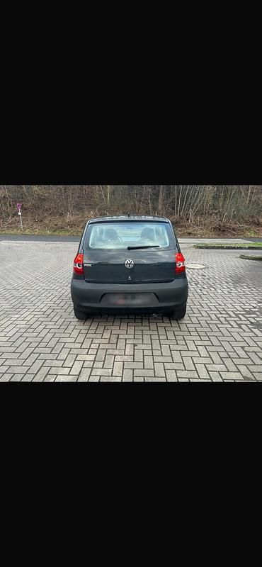 Gebraucht VW Fox 55 PS (40 kW) 2008 Grau Kleinwagen