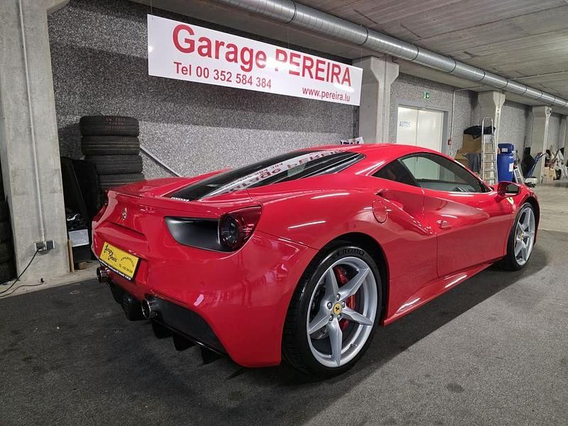 Gebraucht Ferrari 488 670 PS (492 kW) 2017 Rot