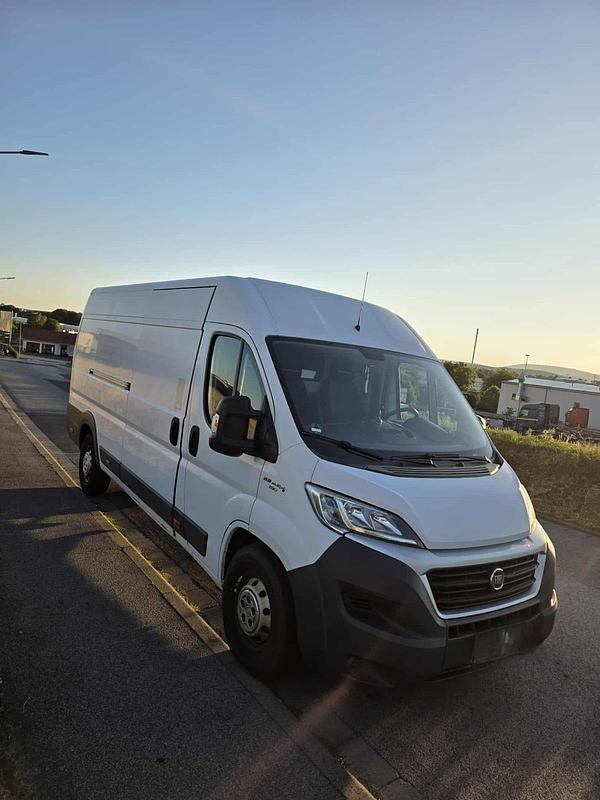 Weiß Gebraucht 2017 Fiat Ducato Van | 10.000 € - Bild 1/4