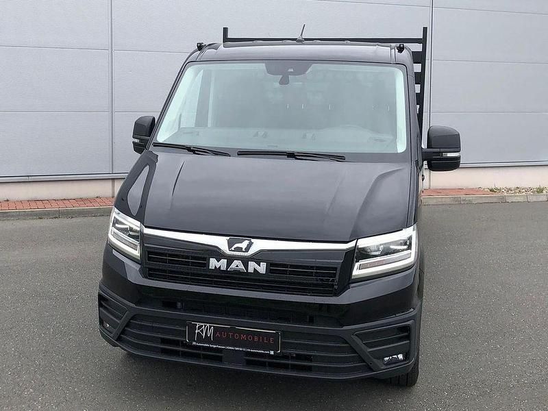 Gebraucht MAN TGE 163 PS (119 kW) 2024 Deep black perleffekt Van