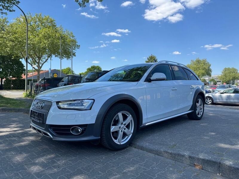 Weiß Gebraucht 2015 Audi A4 Allroad Advanced Kombi | 13.290 € (Superpreis) - Bild 1/4