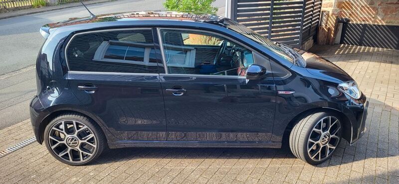 Gebraucht VW up! GTI 116 PS (85 kW) 2022 Schwarz Kleinwagen