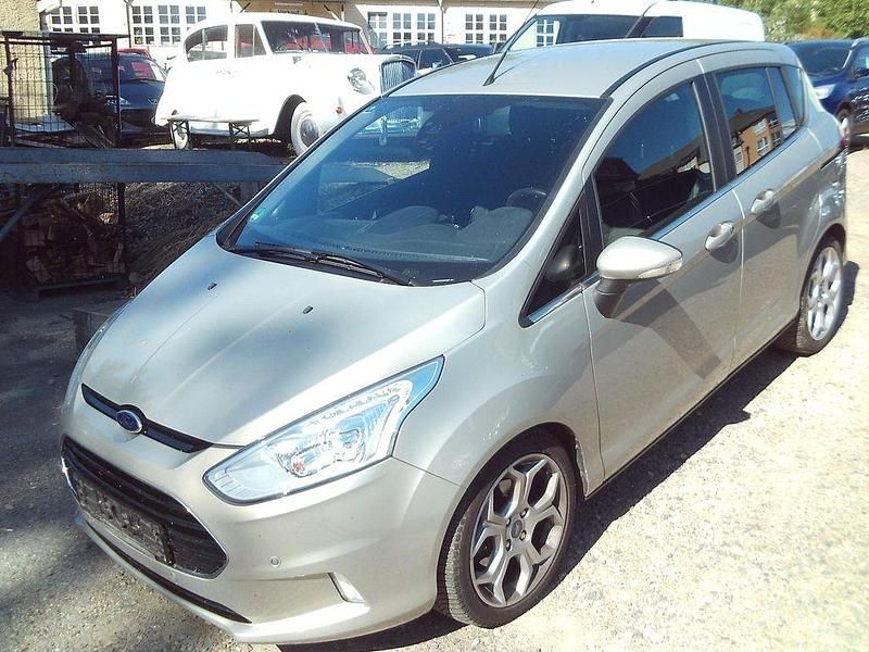 Grau Gebraucht 2013 Ford B-MAX Van / Kleinbus | 4.900 € (Superpreis) - Bild 1/4