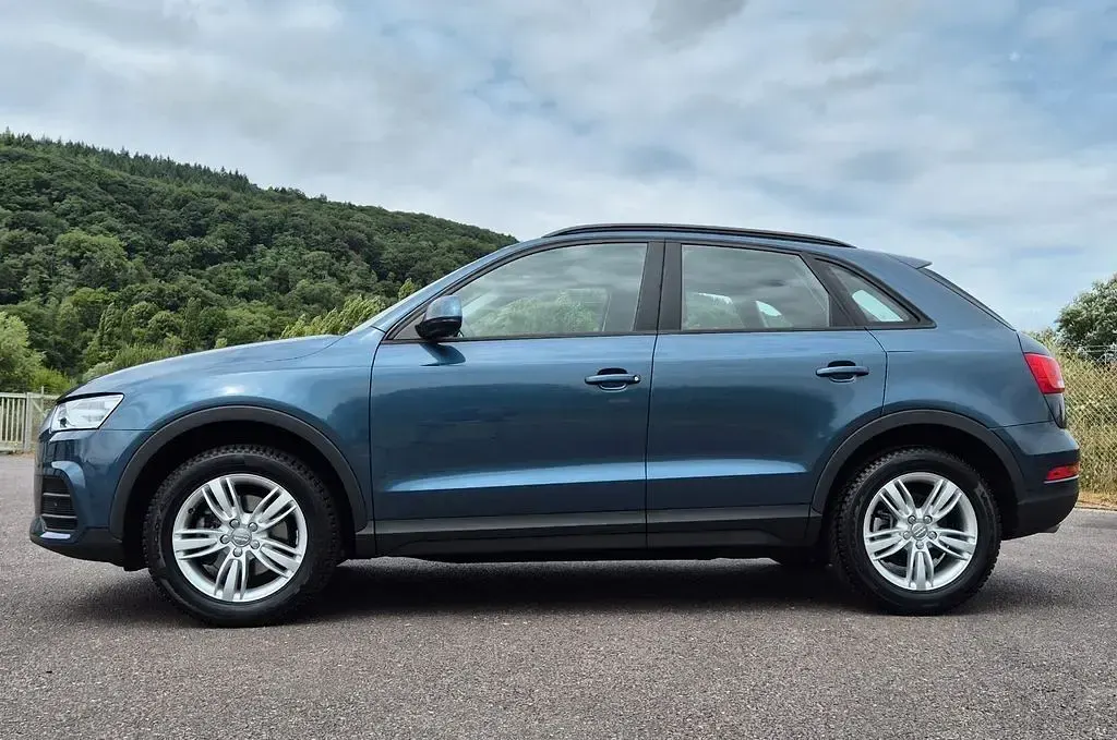 Gebraucht Audi Q3 150 PS (110 kW) 2018 Blau SUV