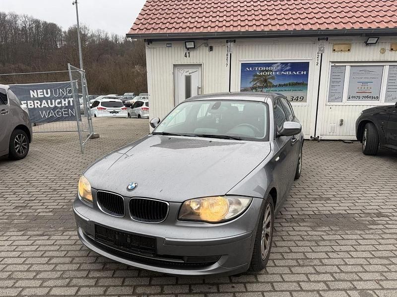 Gebraucht BMW 118 Advantage 143 PS (105 kW) 2011 Grau Kleinwagen
