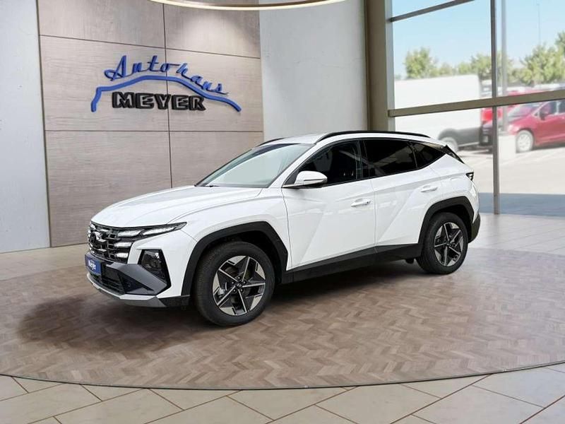 Serenity white pearl Neu 2025 Hyundai Tucson SUV | 26.410 € (Superpreis) - Bild 1/4