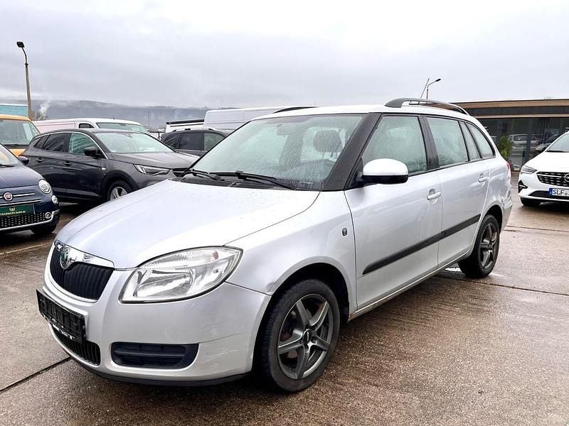 Silber Gebraucht 2008 Skoda Fabia Ambiente Kombi | 1.700 € (Guter Preis) - Bild 1/4