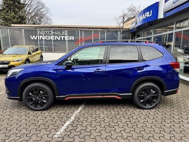 Gebraucht Subaru Forester Exclusive+ 150 PS (110 kW) 2024 Blau SUV