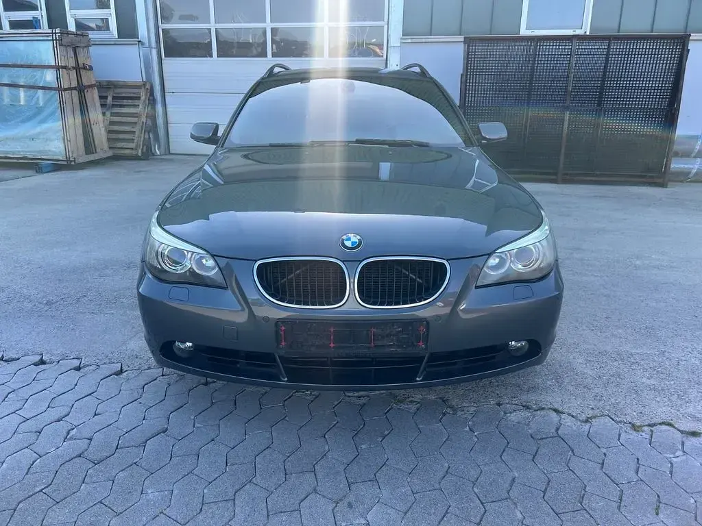 Gebraucht BMW 535 Performance 272 PS (200 kW) 2005 Grau Kombi